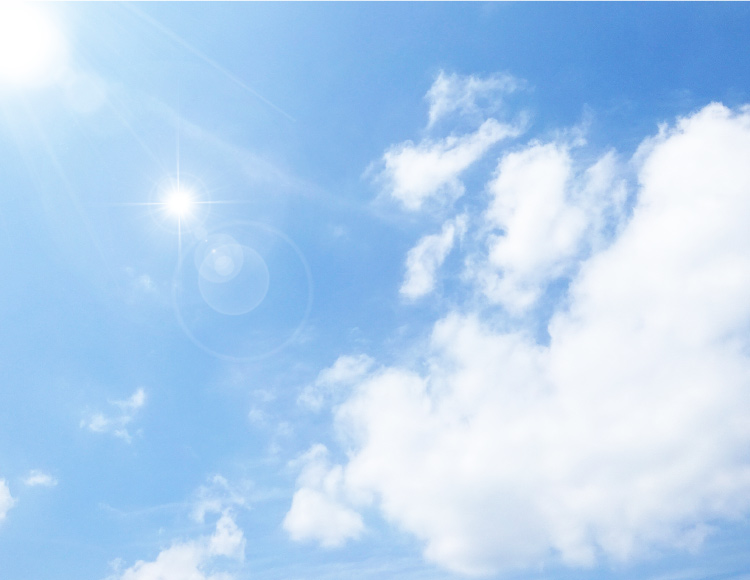 夏の日差しイメージ